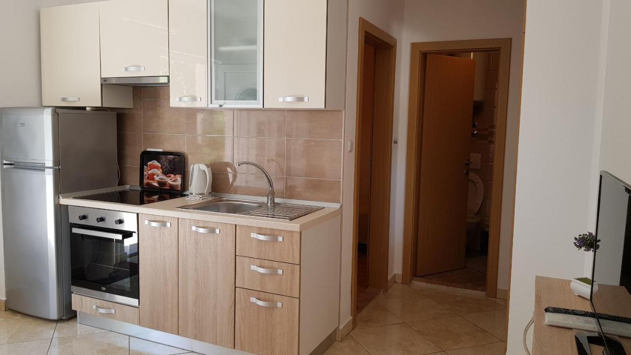 Ruzica Apartments Mirce Exterior foto